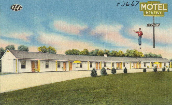 Motel McNeive (Oakland Motel) - Old Postcard (newer photo)